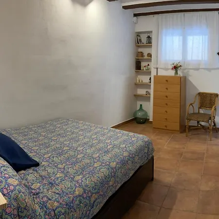 בית נופש Cal Pere De L'onclet מונבלאן